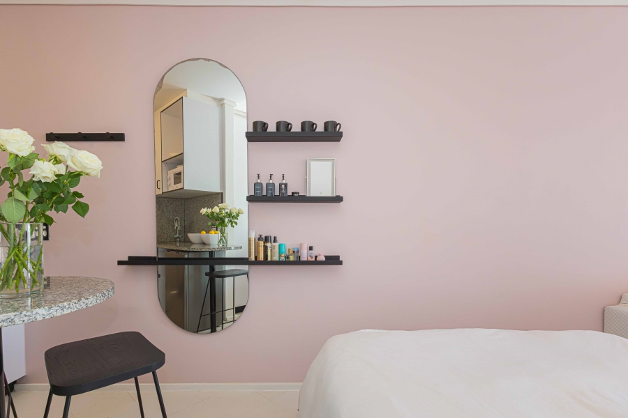 1 Bedroom Property for Sale in Sea Point Western Cape